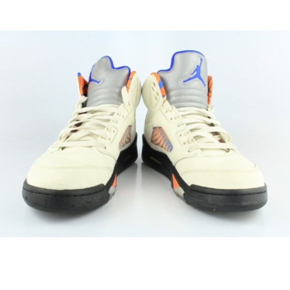 2018 JORDAN RETRO 5 INTERNATIONAL FLIGHT 8 (USED) - Picture 2 of 5